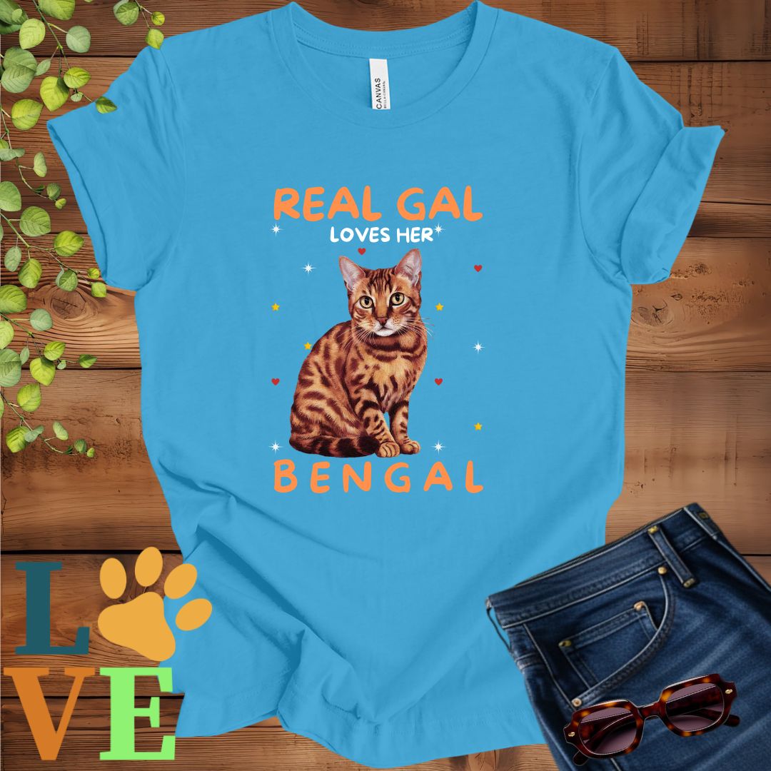 Real Gal Loves Her Bengal Tee