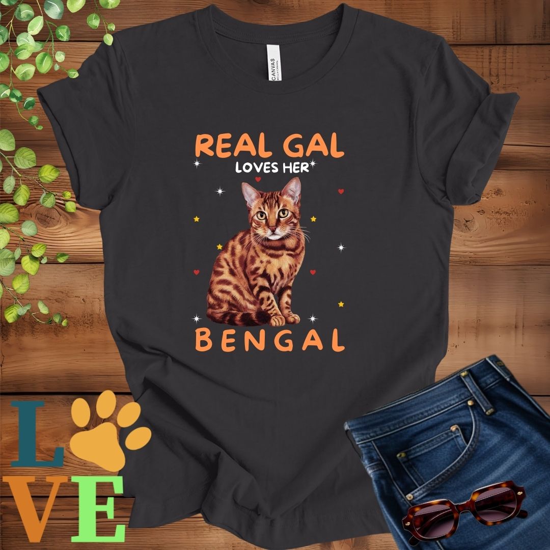 Real Gal Loves Her Bengal Tee